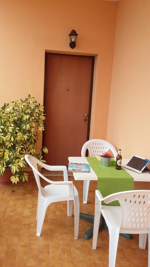 B&B Fiumicino Airport Resort Екстериор снимка