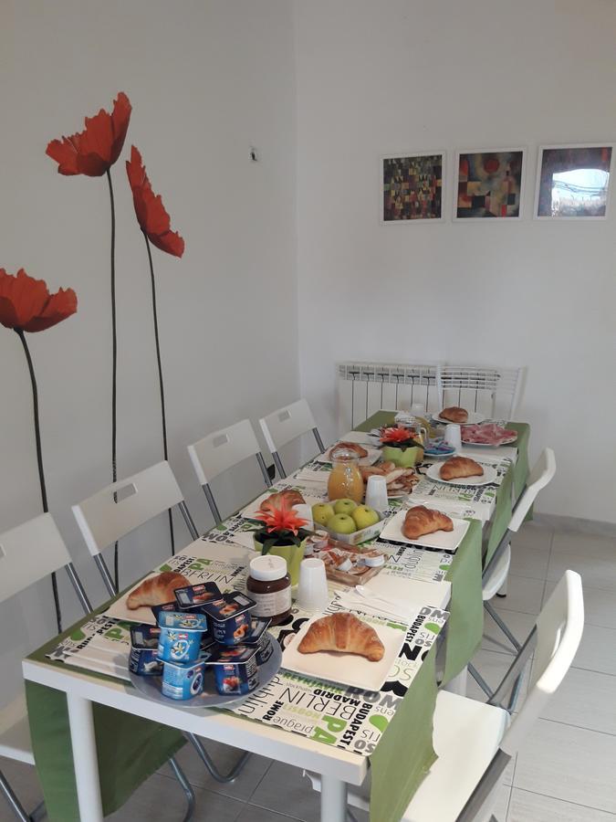 B&B Fiumicino Airport Resort Екстериор снимка