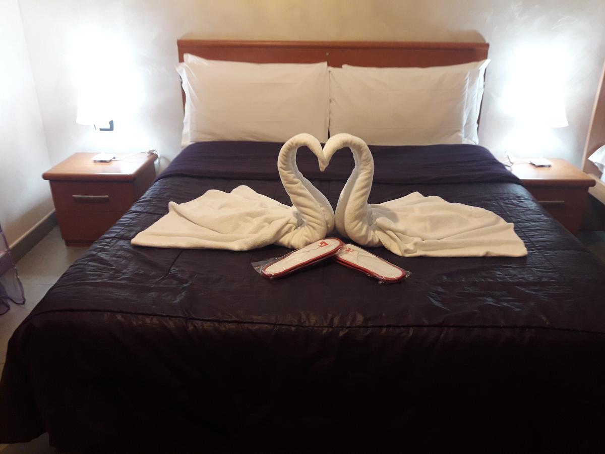 B&B Fiumicino Airport Resort Екстериор снимка