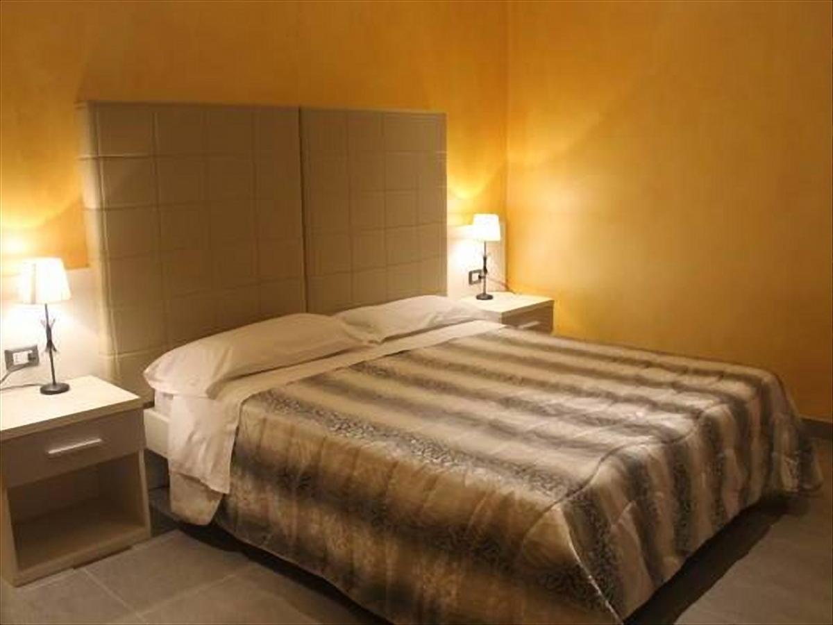 B&B Fiumicino Airport Resort Екстериор снимка
