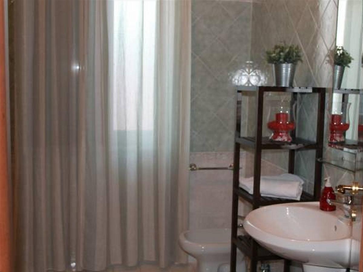 B&B Fiumicino Airport Resort Екстериор снимка
